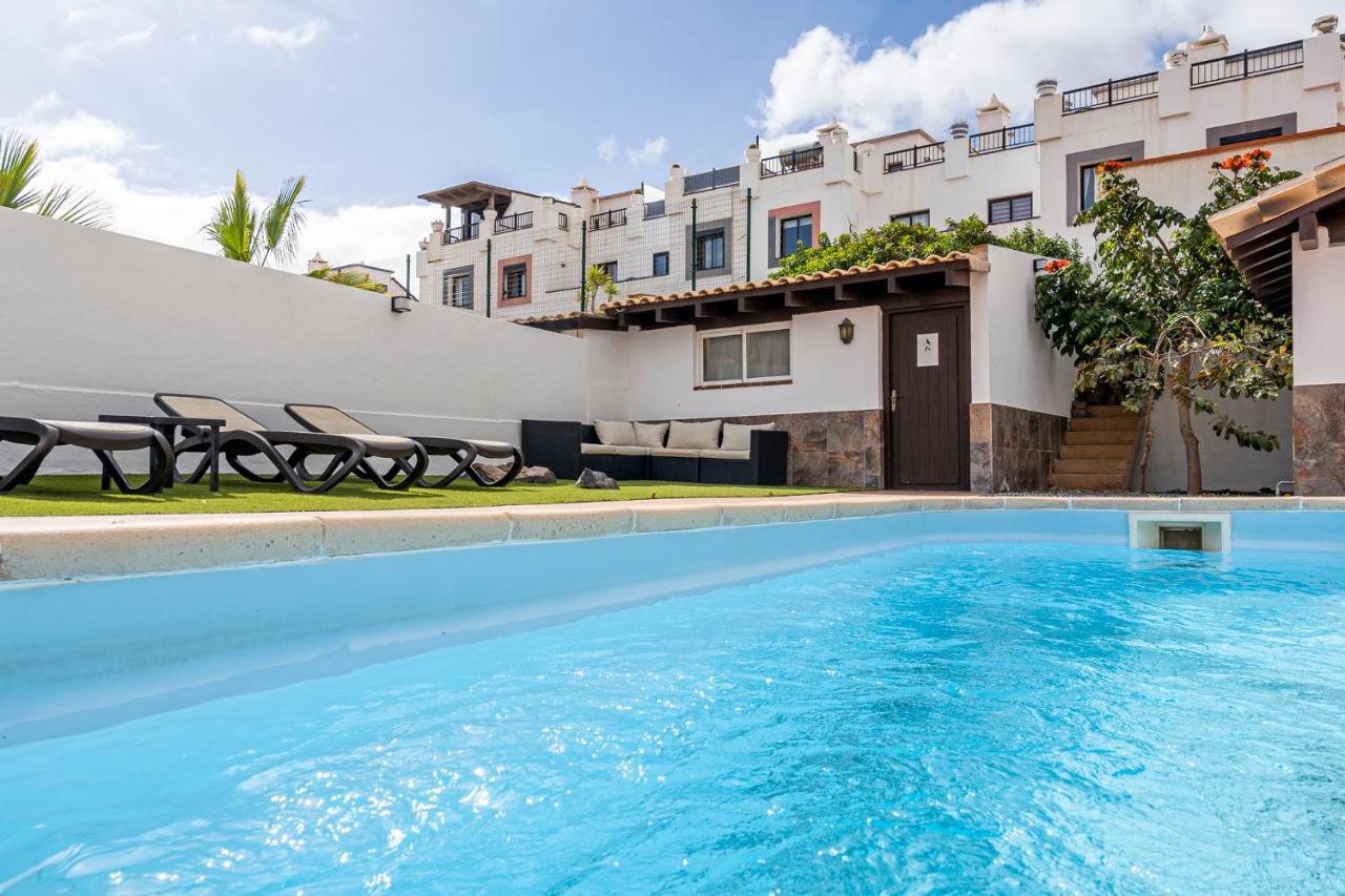 Villa Paraiso Коральео Экстерьер фото